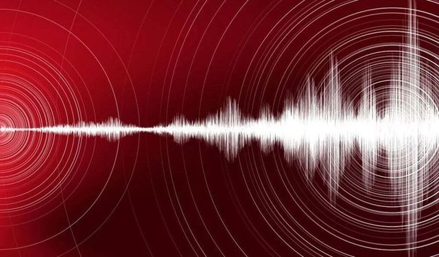 Afganistan'da 5,5 büyüklüğünde deprem