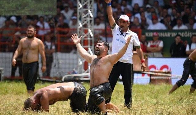 Erkan Taş Başpehlivan Oldu