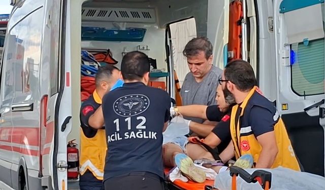Bursa’da otomobil beton duvara çarptı: 3 ölü, 2 ağır yaralı