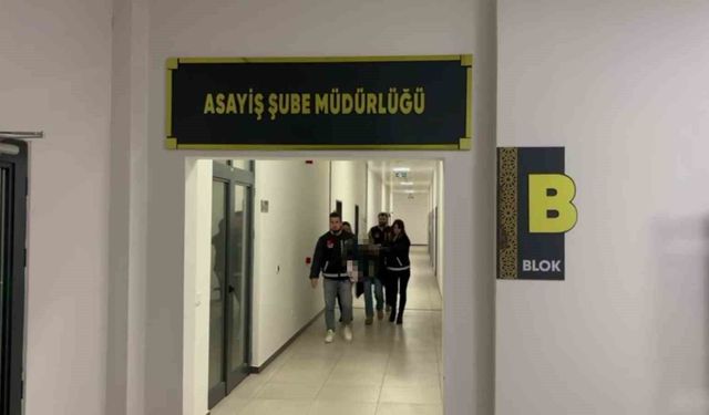 19 yıl önce doğurduğu bebeğini çöpe atmıştı: Mahkemede 'Hatırlamıyorum' diyerek ağladı