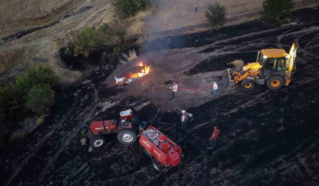 Ankara'da aracın alev alması ile çıkan yangın söndürüldü