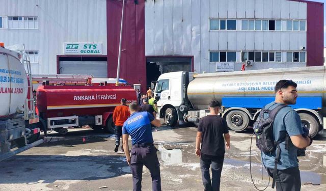Ankara'da kimyasal ürün fabrikasında yangın: Alevler yan fabrikaya sıçradı