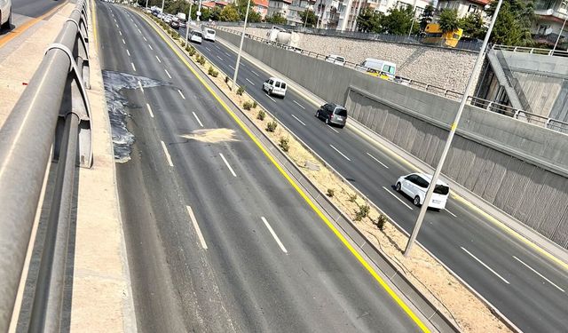 Ankara'da kontrolünü kaybeden motosikletli hayatını kaybetti