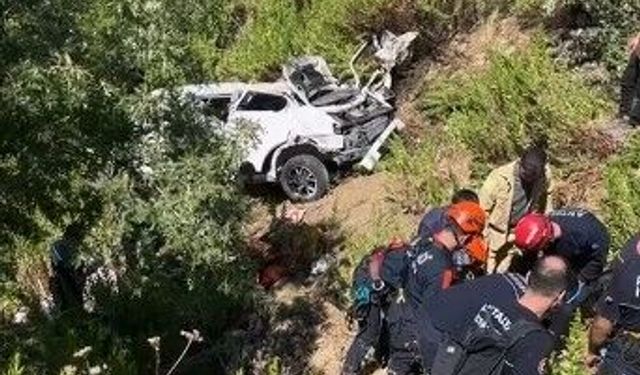 Antalya'da otomobil uçuruma yuvarlandı: 5 ölü, 2 yaralı