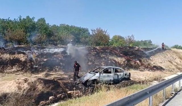 Bariyerlere çarpan otomobil alev almıştı: Ağır yaralanan sürücü hayatını kaybetti