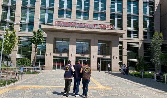 Batman'da 32 hükümlü yakalandı