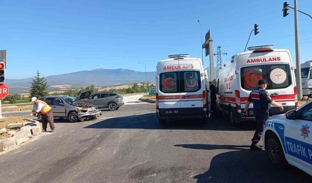 Bolu'da otomobil takla attı: 5 yaralı