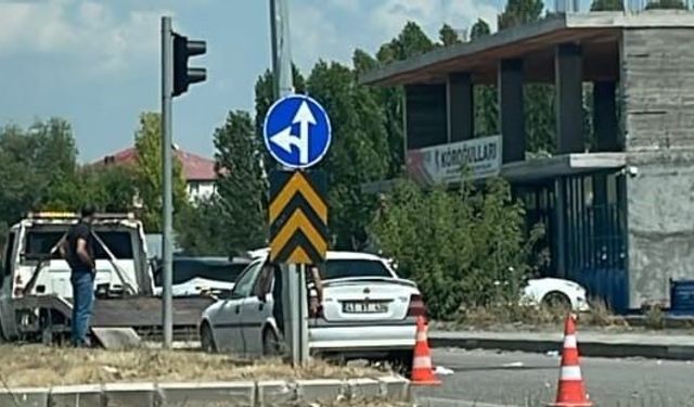 Bulanık'ta trafik kazası: 3 yaralı