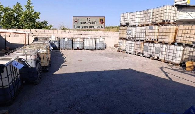 Bursa'da 10 milyon liralık sahte madeni yağ operasyonu