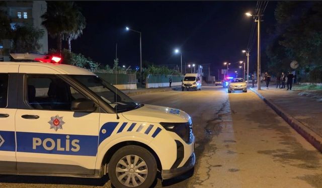 Düğün salonu önünde çıkan silahlı kavganın görüntüleri ortaya çıktı
