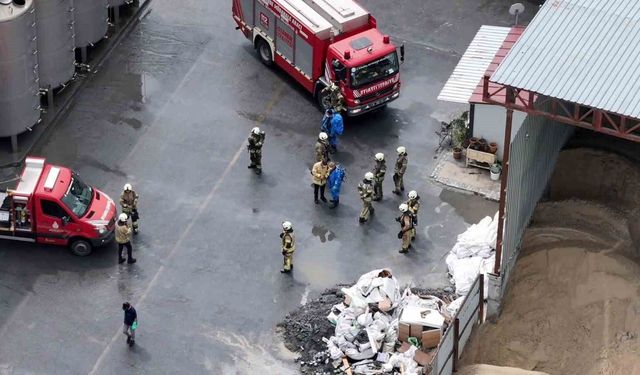 Eyüpsultan'da kimyasal madde paniği: 10 tonluk tankta tepkime meydana geldi