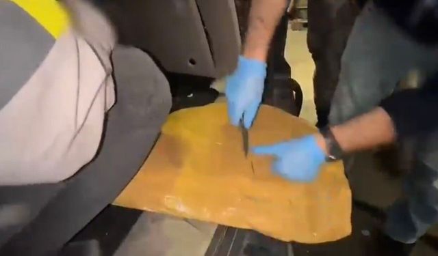 Gürbulak'ta 79 kilo 642 gram afyon sakızı ele geçirildi