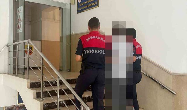 Hırsızlık suçundan aranan şahıs yakalandı