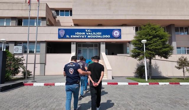 Iğdır'da siber dolandırıcılık operasyonu: 4 şüpheli tutuklandı