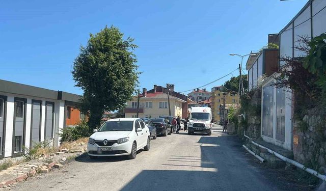 İnşaatta çalışırken yaralanan işçi hastaneye kaldırıldı