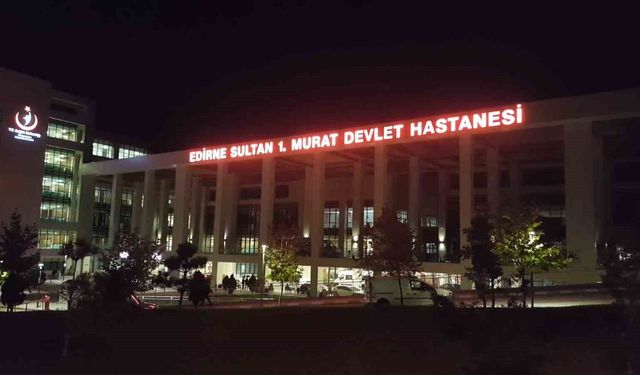 İpsala'da ahıra yıldırım düştü: 3 büyükbaş hayvan telef oldu, çiftlik sahibi yaralandı