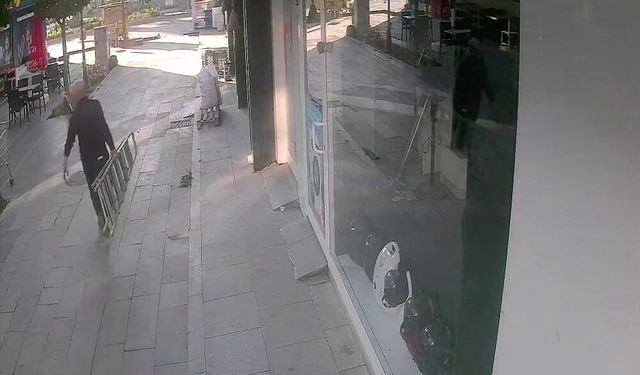 İş yerine girebilmek için çıktığı merdiven sonu oldu