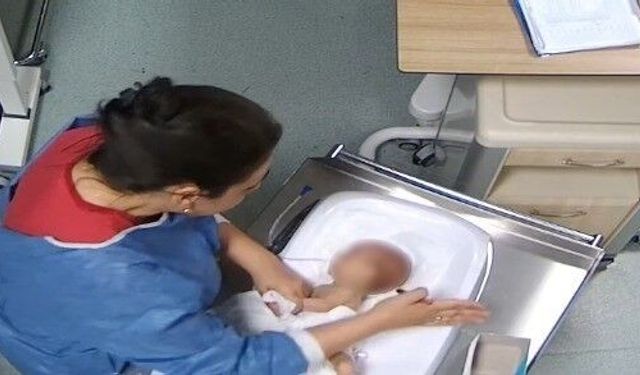 Kahramanmaraş'ta bebeğe şiddet davasında eski hemşirenin tutuklu yargılanmasına devam edilecek
