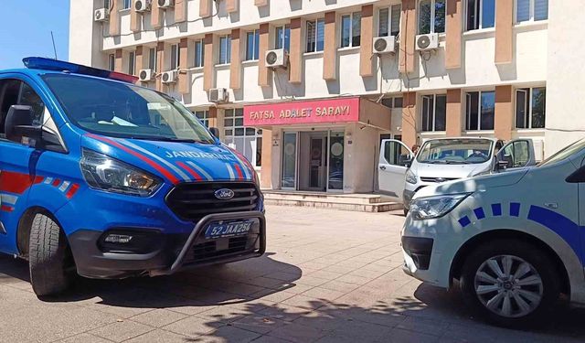 Kardeş katliamında zanlı adliyede: Arka kapıdan çıkarıldı