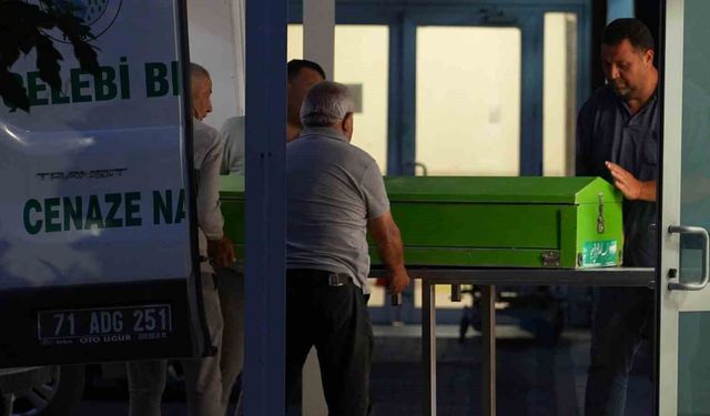 Kayıp ihbarından vahşet çıktı: Babasını parçalayıp tuvalete gömmüş