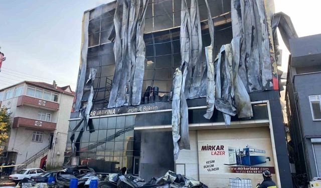 Kocaeli'de 7 kişinin öldüğü fabrika yangını davasında telefon şifreleri krizi
