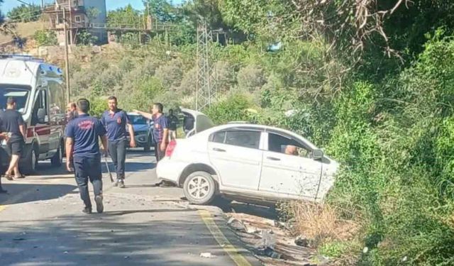 Osmaniye'de otomobil ile tır çarpıştı: 1 ölü, 2 yaralı