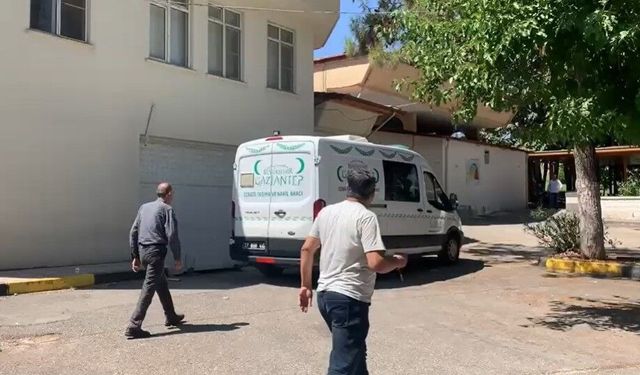 Otomobilin çarptığı yaşlı adam hayatını kaybetti