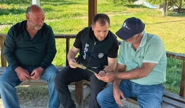 Polis, dolandırıcılığa karşı vatandaşları bilgilendirdi
