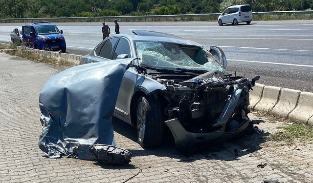 Tatvan'da zincirleme trafik kazasında 5 kişi yaralandı