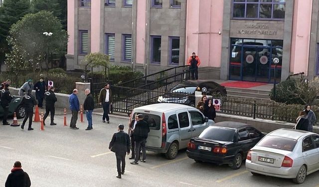 'Ters baktın' cinayetinde 2 sanığa müebbet talebi