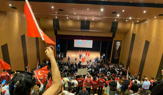 Kılıçdaroğlu’nun katıldığı törende “ücretli figüran” iddiası