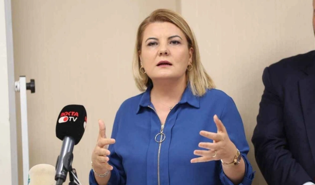 İzmit Belediye Başkanı Fatma Kaplan Hürriyet ve 19 şüpheli tutuklandı
