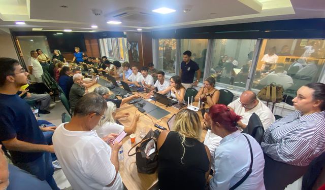 Yeni Parti Bursa’da Üyelik Hareketliliği: CHP’den Ayrılanlar Yeni Parti’ye Katılıyor