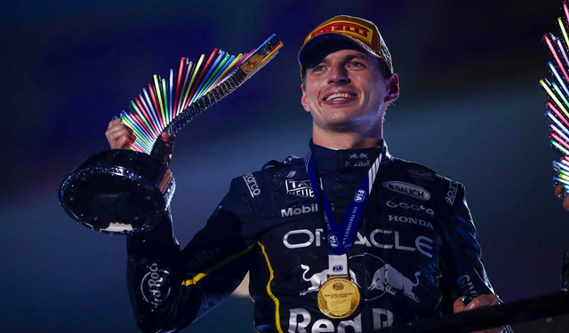 Max Verstappen Red Bull ile 2030’a kadar devam edecek