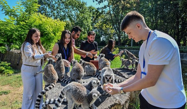 Büyükşehir stajyerleri Bursa’daki hizmetleri yerinde gördü