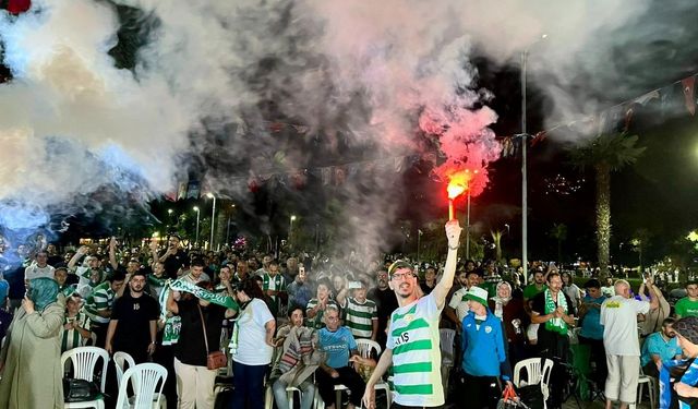 Bursa Büyükşehir’den Bursaspor taraftarına tam destek! Kültürpark’ta zafer coşkusu