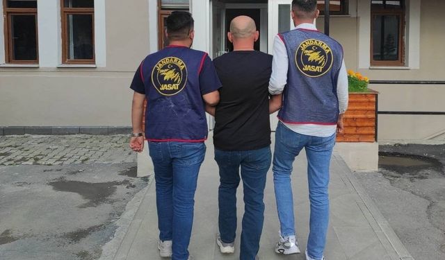 Bayburt'ta 12 yıl 6 ay hapis cezası bulunan hükümlü yakalandı
