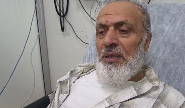 Belediye otobüsünde fenalaşan yolcuyu şoför hastaneye yetiştirdi