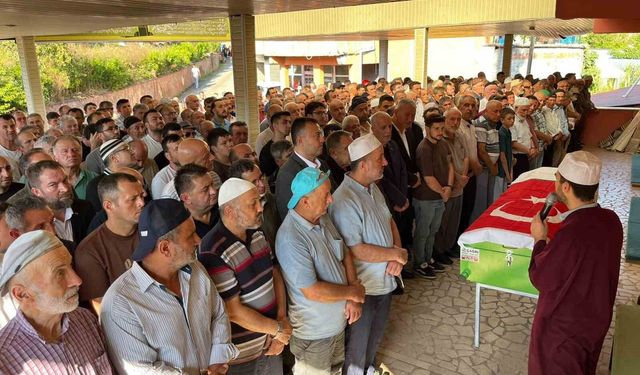 Beypazarı'ndaki maden kazasında hayatını kaybeden işçi son yolculuğuna uğurlandı