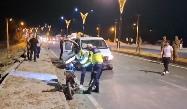Bitlis'te trafik kazası: 2 yaralı