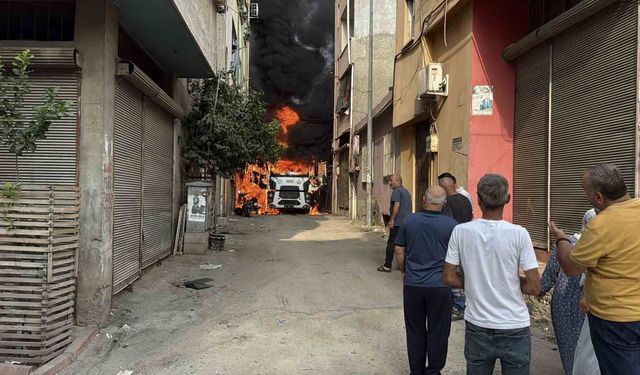 Çay içmeye giden ASKİ ekiplerinin vidanjörü yandı, mahalleli canını zor kurtardı