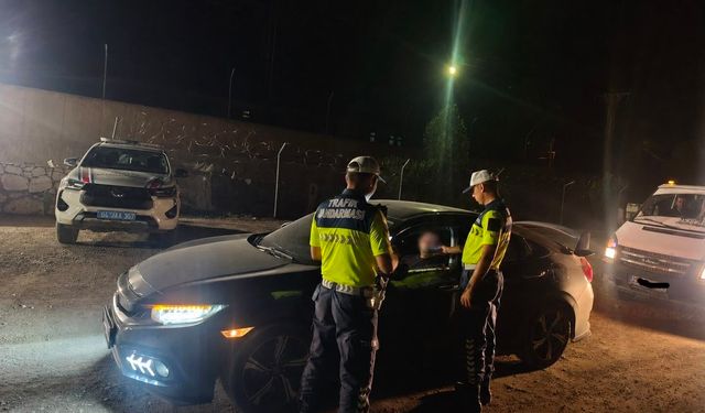 Trafik denetimlerinde 28 araca 260 bin 750 lira ceza