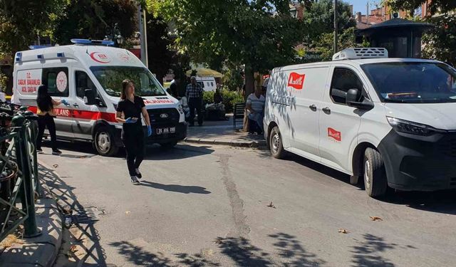 Hatalı park ambulansa geçit vermedi