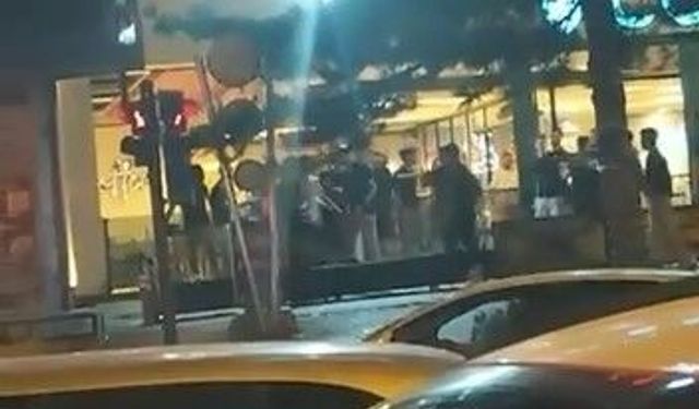 Bursa'da iki grup arası kavga çıktı! O anlar kameraya yansıdı