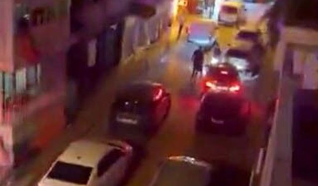 İzmir'deki silahlı kavgada ağır yaralanan kişi hayatını kaybetti