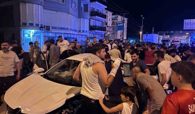 Kırmızı ışık ihlali facia getirdi : 1'i ağır 5 yaralı