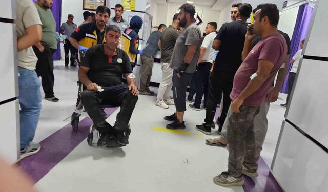 Malatya'daki yangında 1'i itfaiye eri 19 kişi dumandan etkilendi