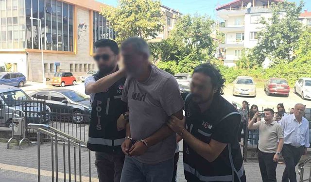 Sahte altın oyunu kuyumcunun dikkatiyle bozuldu: 2 kişi yakalandı