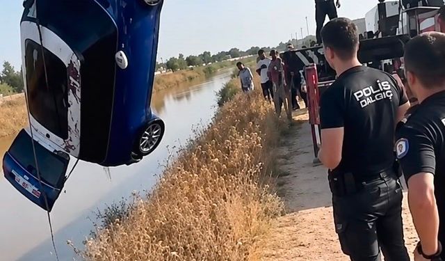 Şanlıurfa'da otomobil dereye uçtu: Sürücü kayboldu