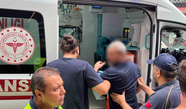 Sinop'ta motosiklet ile hafif ticari araç çarpıştı: 1 yaralı